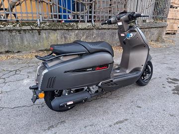 Keeway Sixties 300i NERO MOTORE PIAGGIO