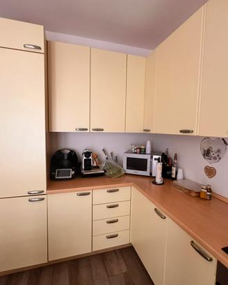 Cucina angolare adattabile