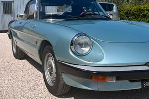 Alfa romeo spider