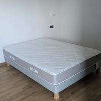 Materasso a molle insacchettate 140cm x 190cm
