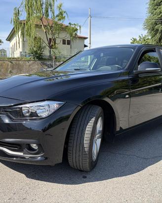 BMW 318 X drive 2017