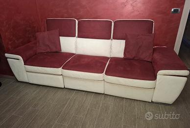 DIVANO  COME NUOVO