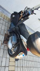 HONDA SH300