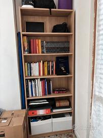 Libreria Billy in legno