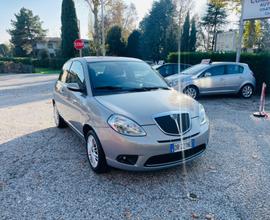 Lancia Ypsilon 1.2 111.000km!!! Ok Neopatentati