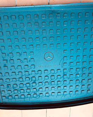 GLB  tappeto di plastica originale Mercedes