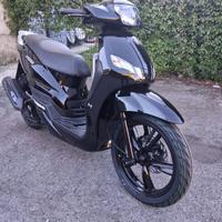 SCOOTER PEUGEOT KISBEE 125cc NERO