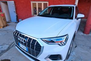 Audi Q3 35 TFSI S tronic Business Advanced