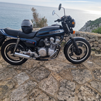 Honda cb750f