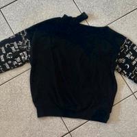 Felpa nera con disegni