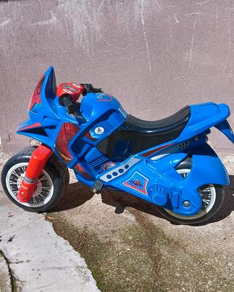 Motocicletta elettrica giocattolo + moto omaggio