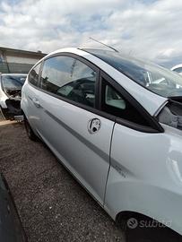 Porta anteriore dx nuda FORD FIESTA del 2010