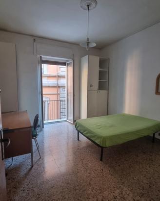 Viterbo centro storico camere arredate
