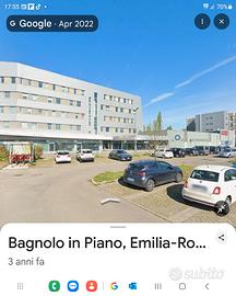 A .locale commerciale