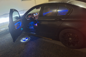 Bmw serie 5 modello 520 luxury