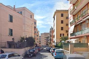 Centocelle accogliente monolocale arredato