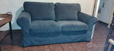 Divano due posti Ikea