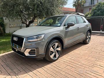 AUDI Q2 1.6 TDI Admired