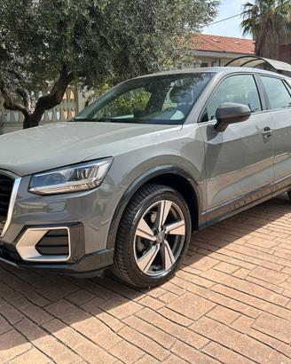 AUDI Q2 1.6 TDI Admired
