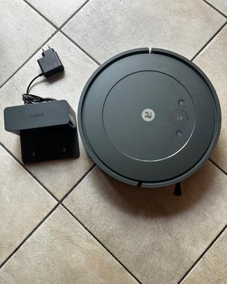 robot aspirapolvere e lava pavimenti