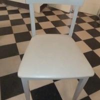 sedie in Legno con seduta in pelle color grigio