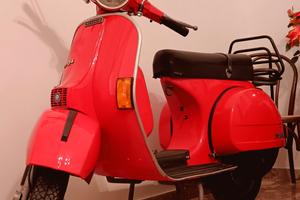 vespa P200E 