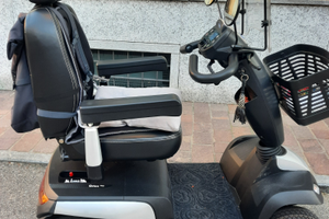 Scooter elettrico disabili