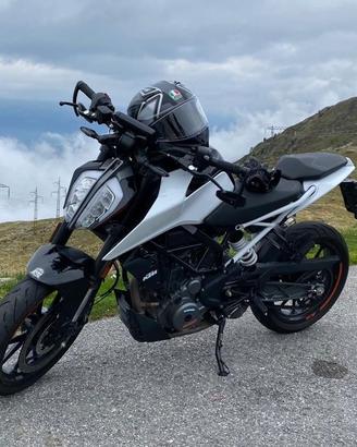 KTM 390 Duke 2022