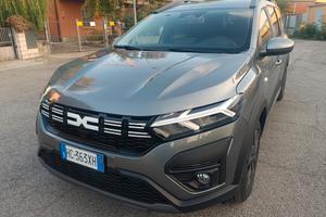 Dacia Jogger Hybrid 7 posti Expression