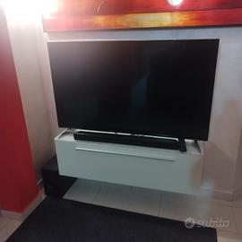 TV Panasonic 55 pollici 4K WiFi base effetto sound