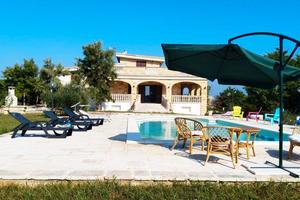 Villa con Piscina vicino Leuca a 800m dal mare(10)