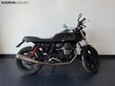 moto-guzzi-v7-stone