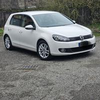VW Golf 6 1.6 TDI (2011) - Impeccabile