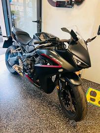 Honda CBR 650 R E CLUTCH