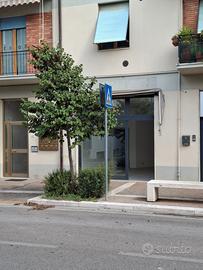 Fondo commercilae in zona largo campidoglio