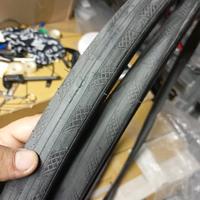Coppia copertoncini nuovi da corsa 700x30 vittoria