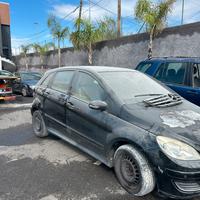 Ricambi mercedes classe B 180D ANNO 2007