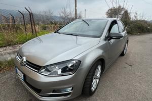 Golf 2.0 TDI DSG 5P Highline BlueMotion Technology