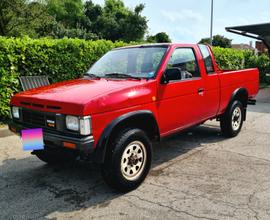 NISSAN Pick-up - 1990