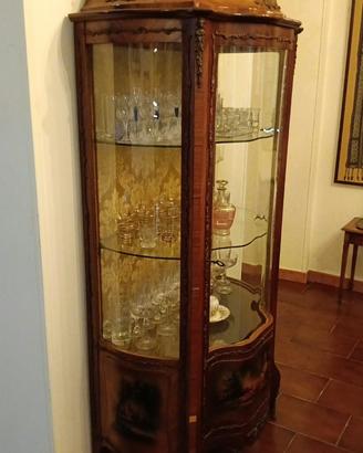 Vetrina antica