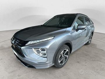 Mitsubishi Eclipse Cross 2.4 MIVEC 4WD PHEV D...