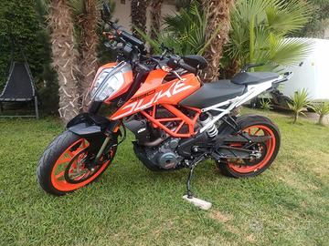 Ktm Duke 390