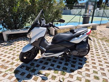 XMAX 400 YAMAHA