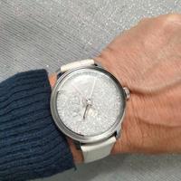 orologio Swarovski molto d'effetto 