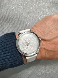 orologio Swarovski molto d'effetto 
