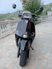 Vespa primavera sym fugue NUOVA NEOPATENTATI