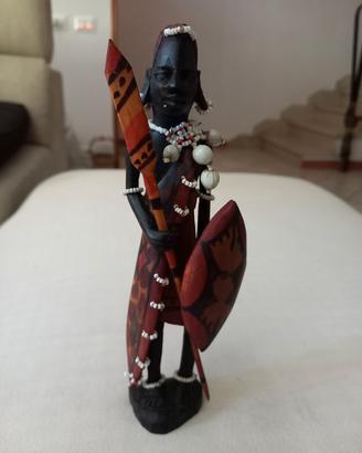 Statuina etnica in legno guerriero africano cm.20