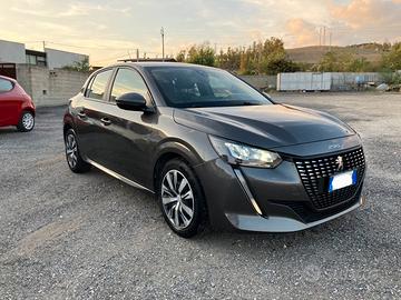 PEUGEOT 208 1.2 