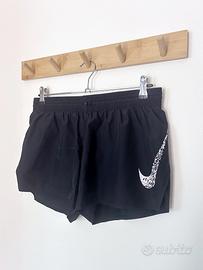 Pantaloncini Nike DRI-FIT