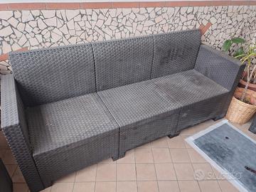 divano esterno in rattan 